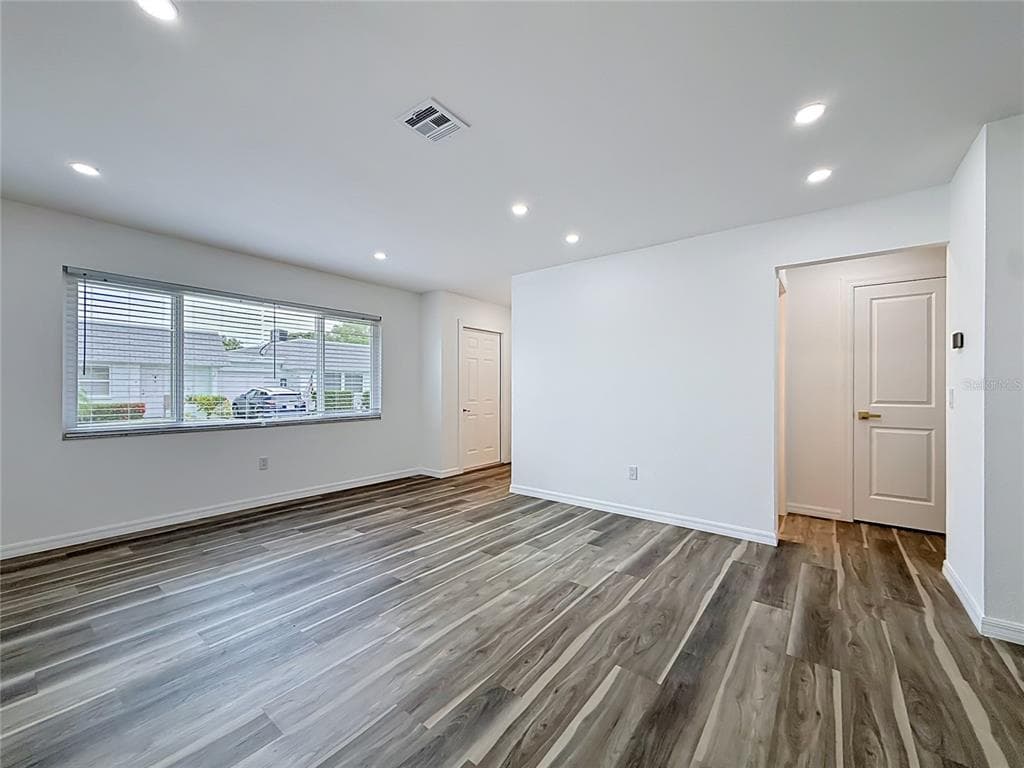 8454 AUSTIN N, PINELLAS PARK, FL 33781 — zdjęcie 5