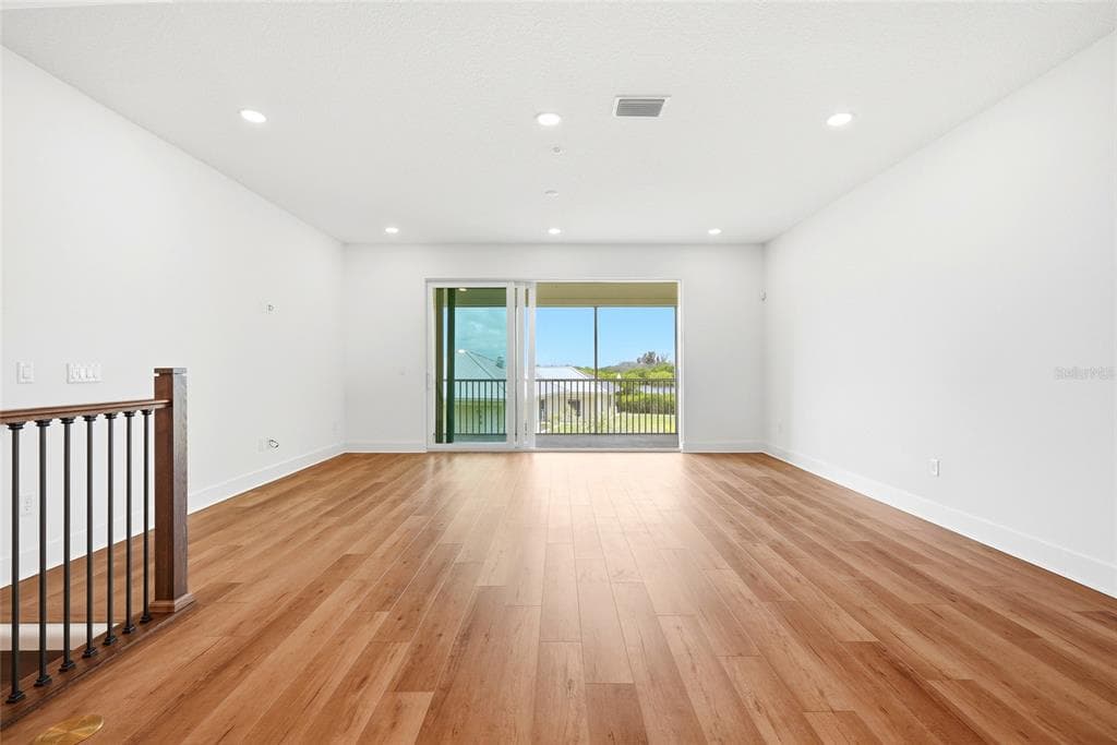 9936 KEY HAVEN ROAD, SEMINOLE, FL 33777 — zdjęcie 3
