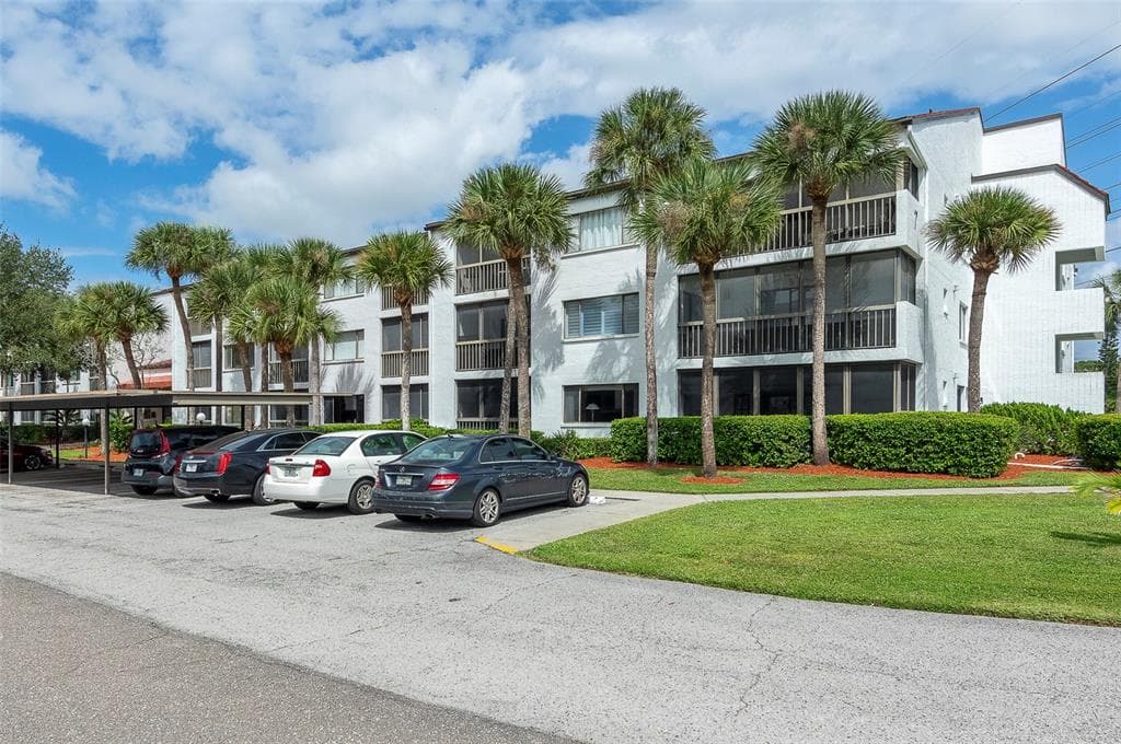 2593 COUNTRYSIDE BOULEVARD # 7210, CLEARWATER, FL 33761