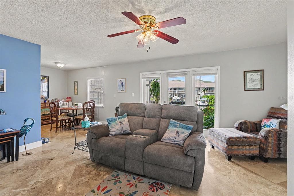 5176 SALMON DRIVE SE # A, ST PETERSBURG, FL 33705 — zdjęcie 3