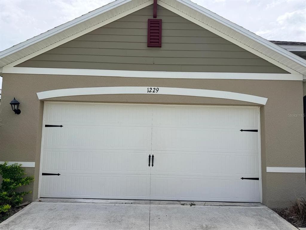 1229 RED HILL ROAD, DAVENPORT, FL 33837