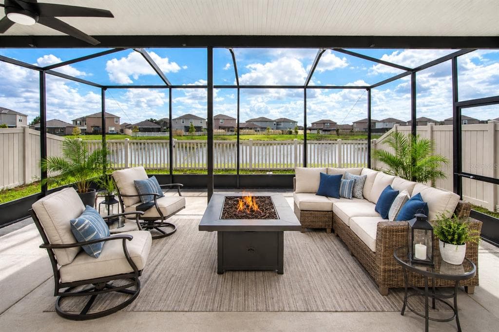 9437 LEMON DROP LOOP, SUN CITY CENTER, FL 33573 — zdjęcie 4