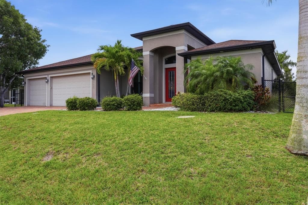 9404 SPRING CIRCLE, PORT CHARLOTTE, FL 33981