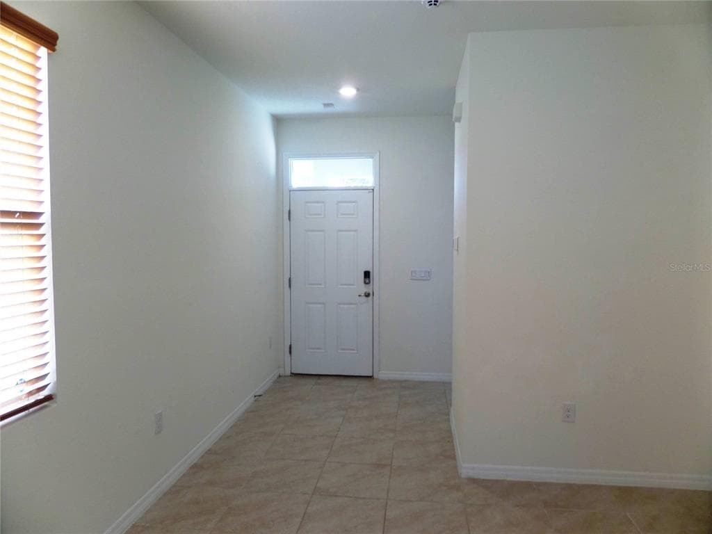 8051 PENROSE PLACE, WILDWOOD, FL 34785 — zdjęcie 3