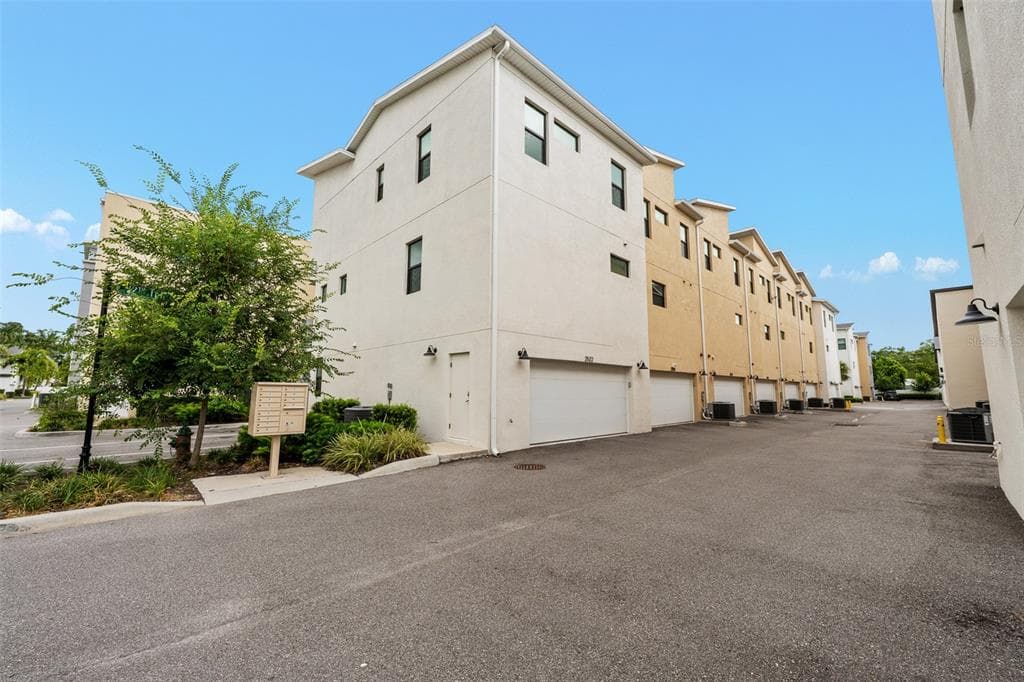2522 12TH TERRACE N, ST PETERSBURG, FL 33713 — zdjęcie 4