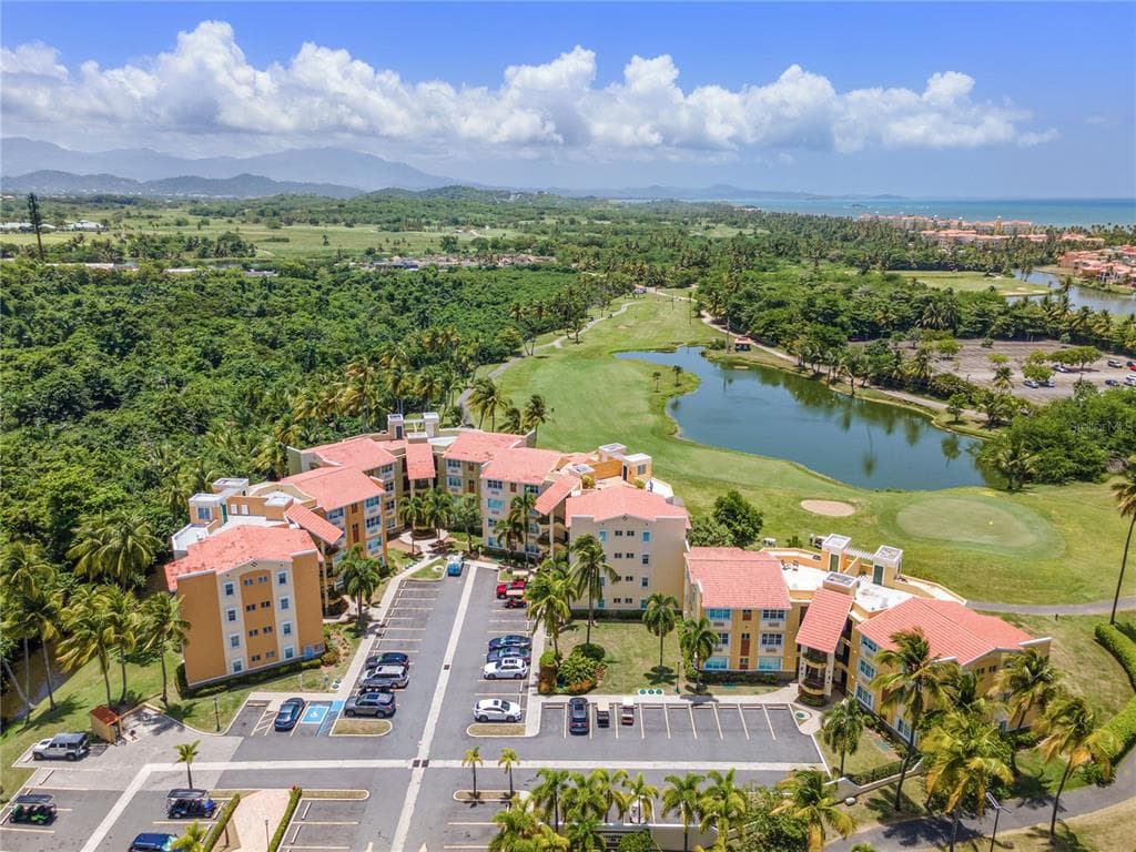 155 CANDELERO DRIVE # D7, HUMACAO, PR 00791