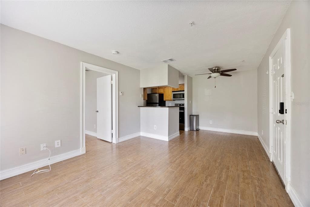 241 AFTON SQUARE # 103, ALTAMONTE SPRINGS, FL 32714 — zdjęcie 3