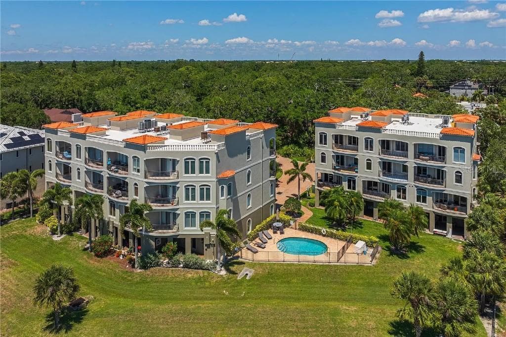 1714 PARK STREET N, ST PETERSBURG, FL 33710 — zdjęcie 2