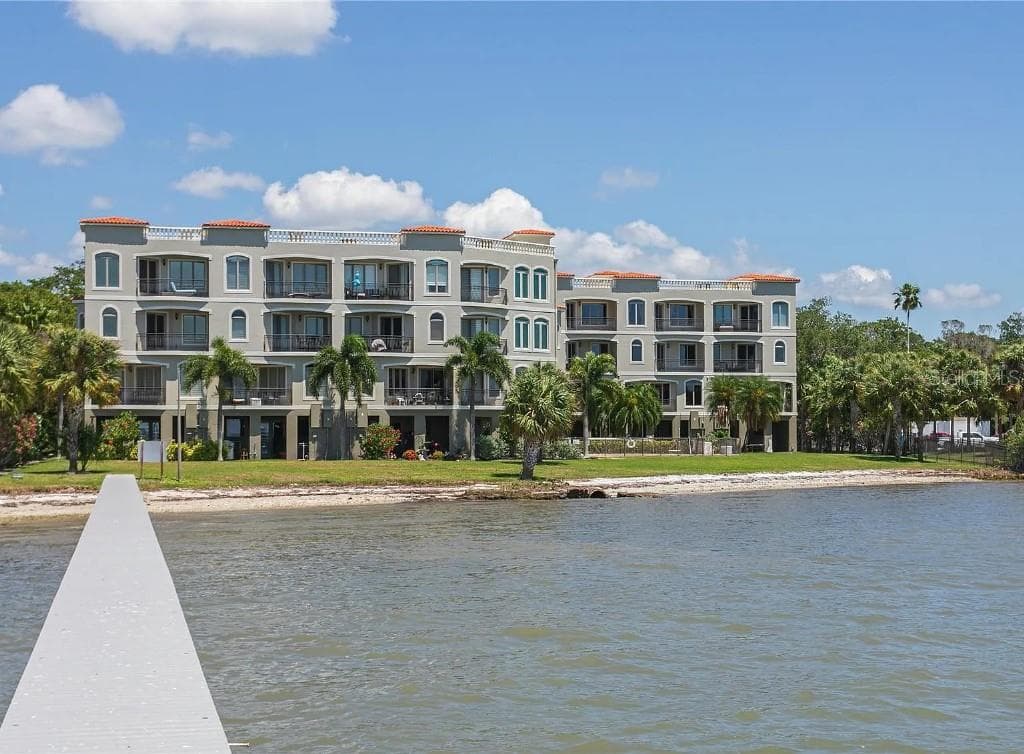 1714 PARK STREET N, ST PETERSBURG, FL 33710