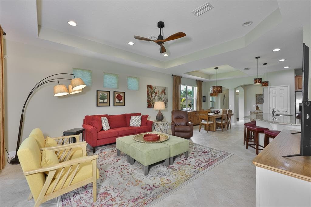 803 CHIPPER DRIVE, SUN CITY CENTER, FL 33573 — zdjęcie 3