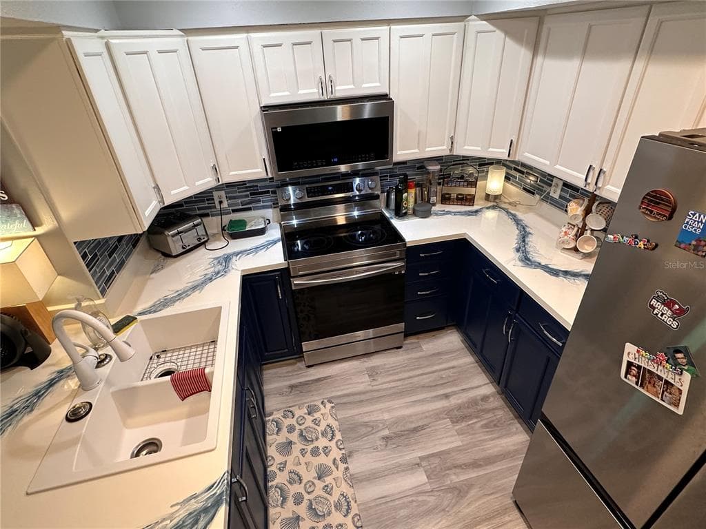 9470 JOEL DRIVE, SEMINOLE, FL 33777 — zdjęcie 4