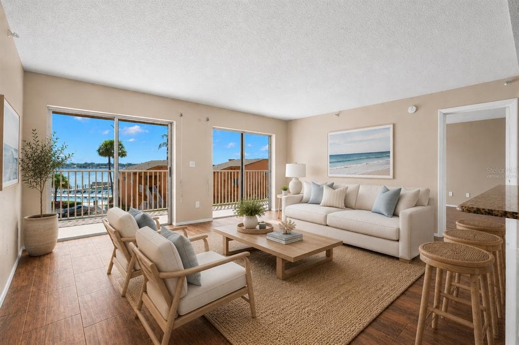 7432 SUNSHINE SKYWAY LANE S # 302, ST PETERSBURG, FL 33711 — zdjęcie 2