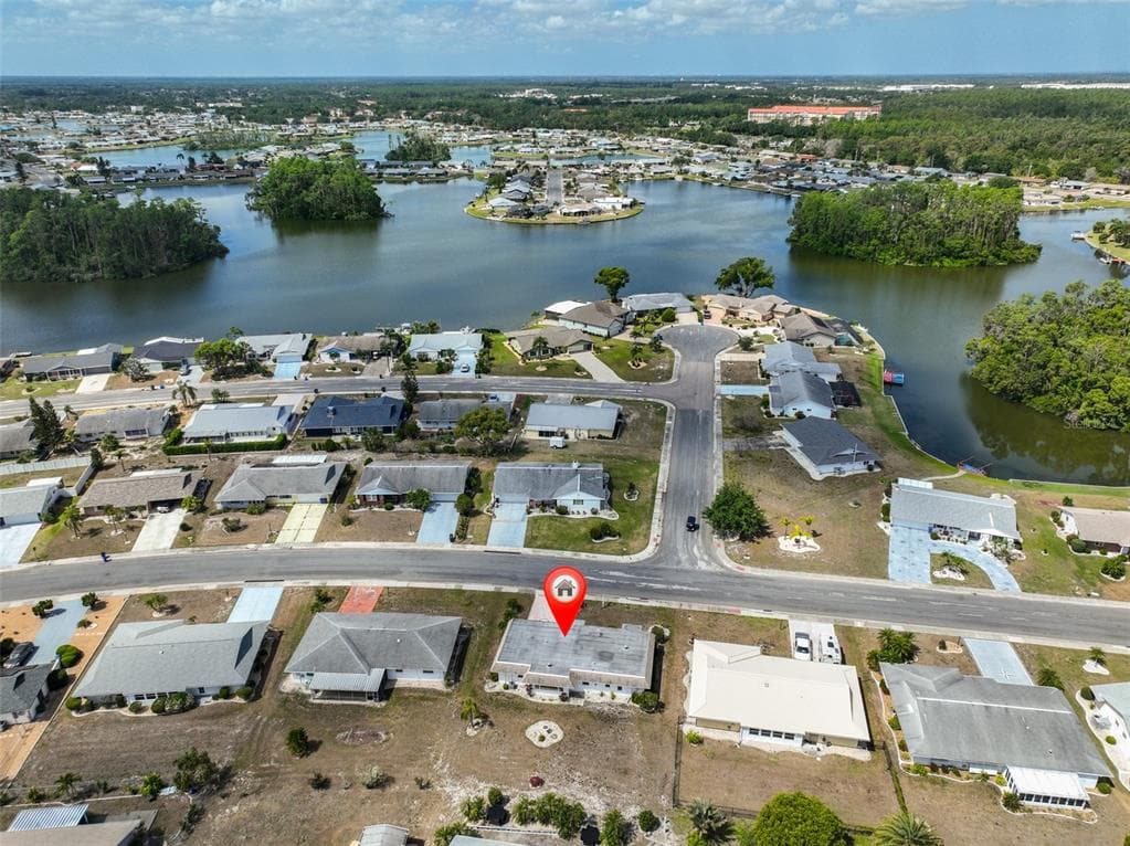 1529 ALLEGHENY DRIVE, SUN CITY CENTER, FL 33573 — zdjęcie 2