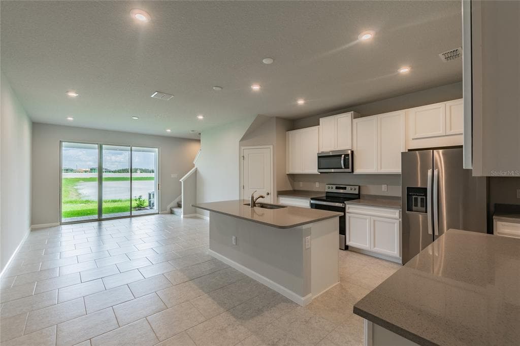 19309 BLUE POND DRIVE, LUTZ, FL 33558 — zdjęcie 3