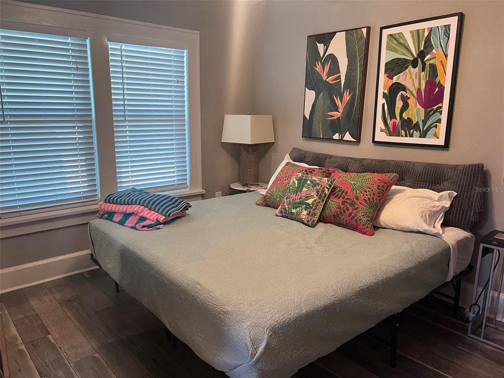 1137 HIGHLAND STREET S, ST PETERSBURG, FL 33701 — zdjęcie 5