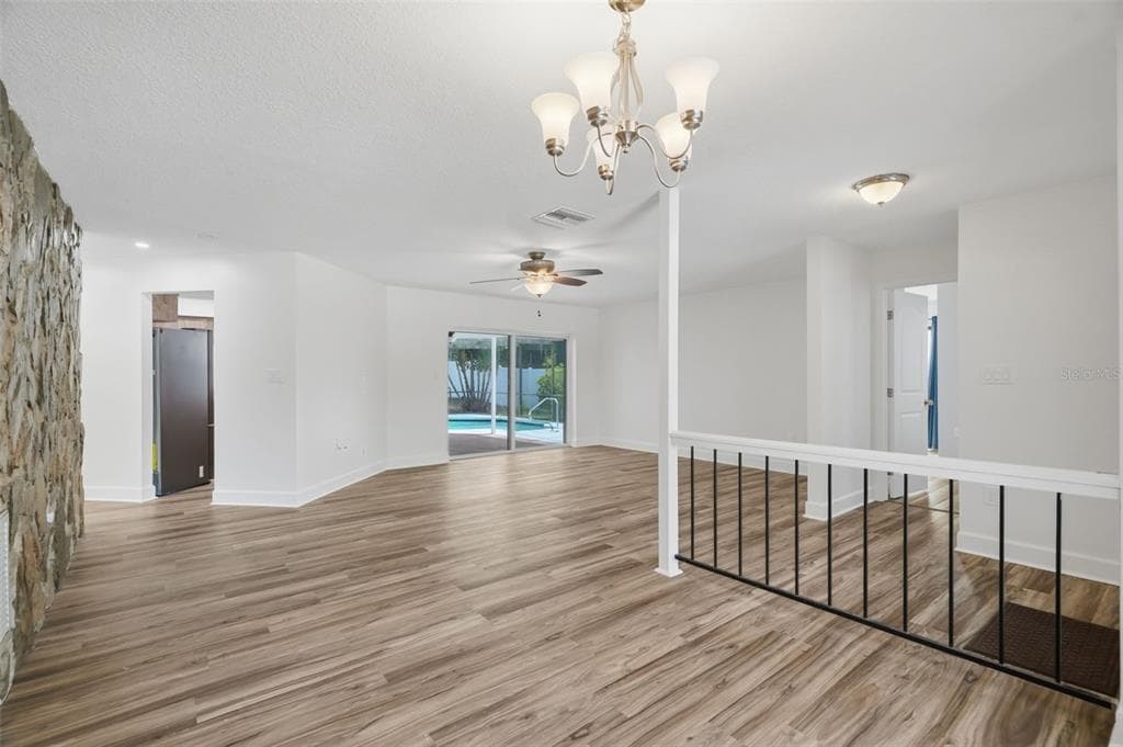 104 NESTLEBRANCH DRIVE, SAFETY HARBOR, FL 34695 — zdjęcie 4