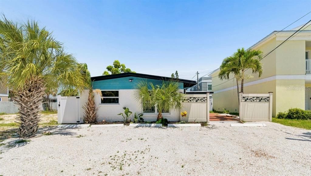 14906 N BAYSHORE DRIVE, MADEIRA BEACH, FL 33708 — zdjęcie 2