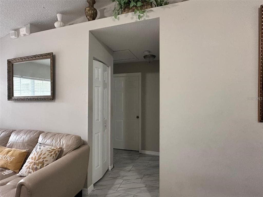1021 EMBRUN COURT, KISSIMMEE, FL 34759 — zdjęcie 4