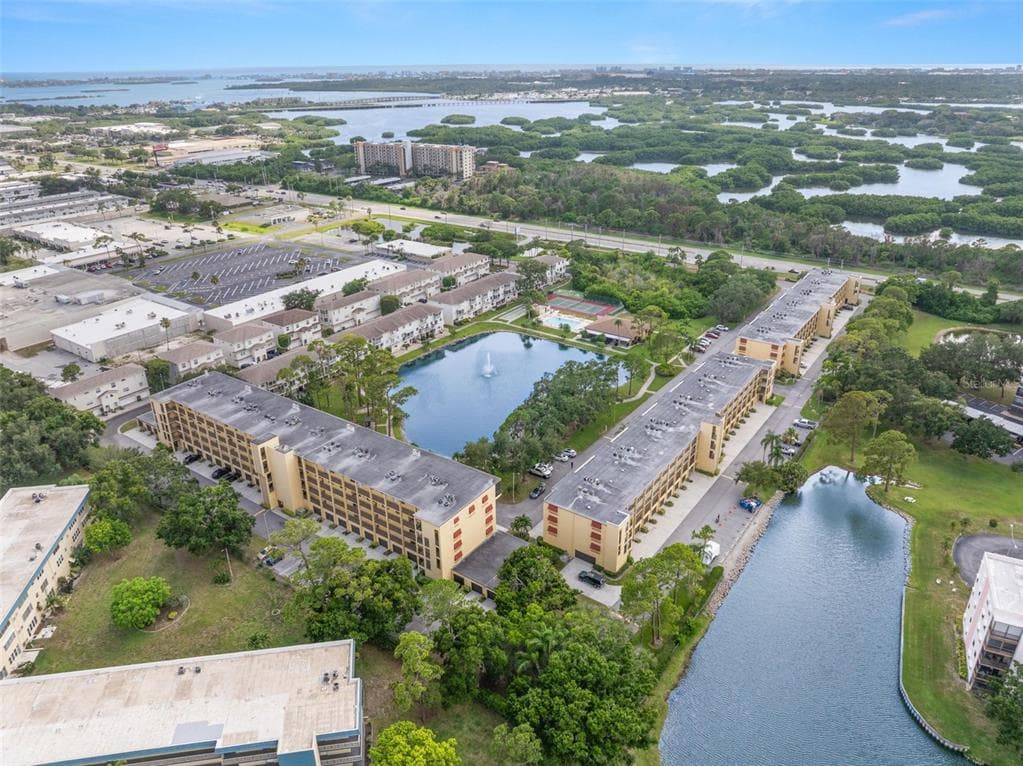 5817 PARK STREET N # 302, ST PETERSBURG, FL 33709 — zdjęcie 4