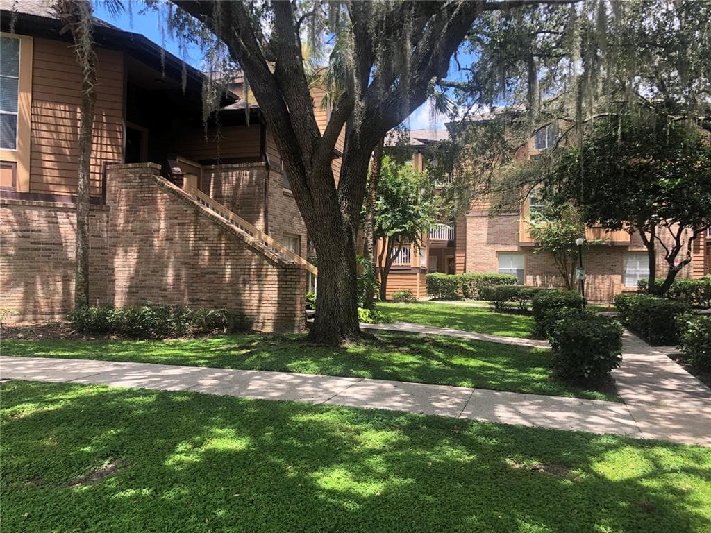 486 N PIN OAK PLACE # 206, LONGWOOD, FL 32779