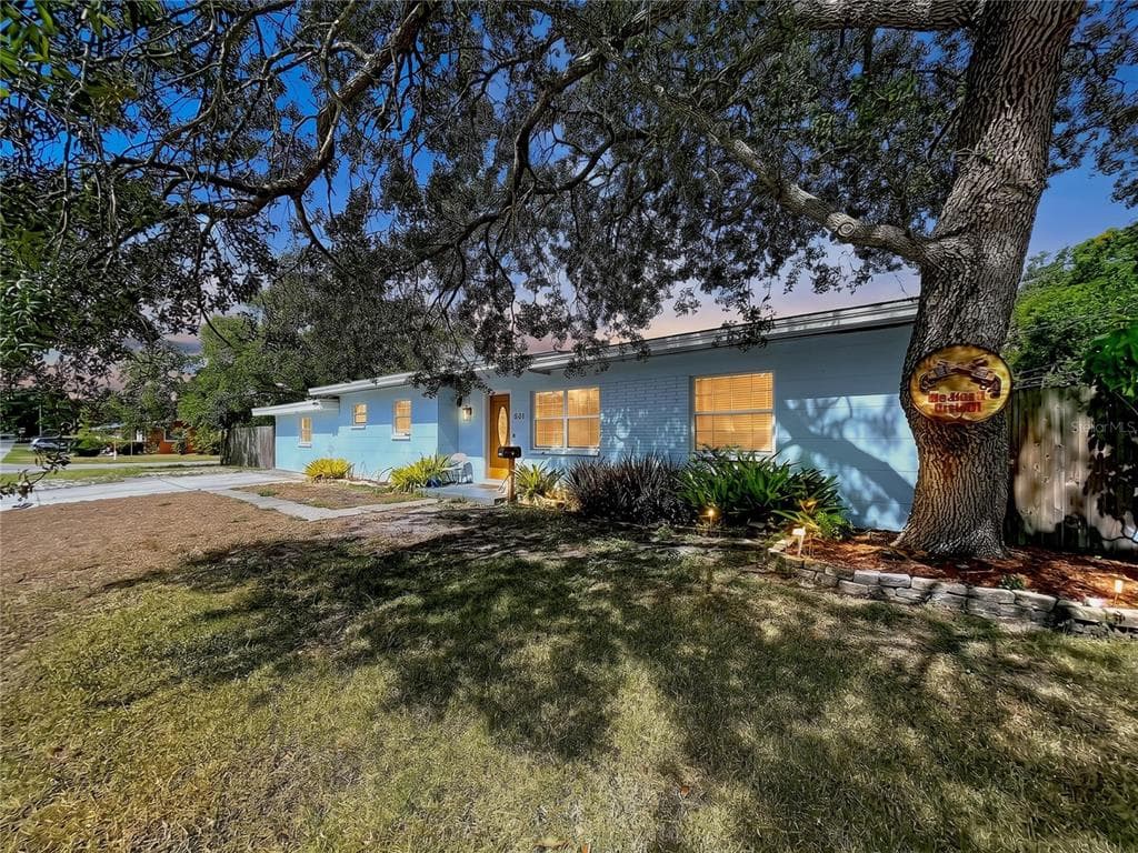 801 51ST AVENUE S, ST PETERSBURG, FL 33705 — zdjęcie 2