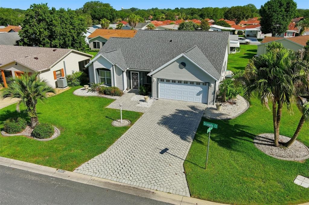 1260 GRANADA COURT, LADY LAKE, FL 32159 — zdjęcie 4