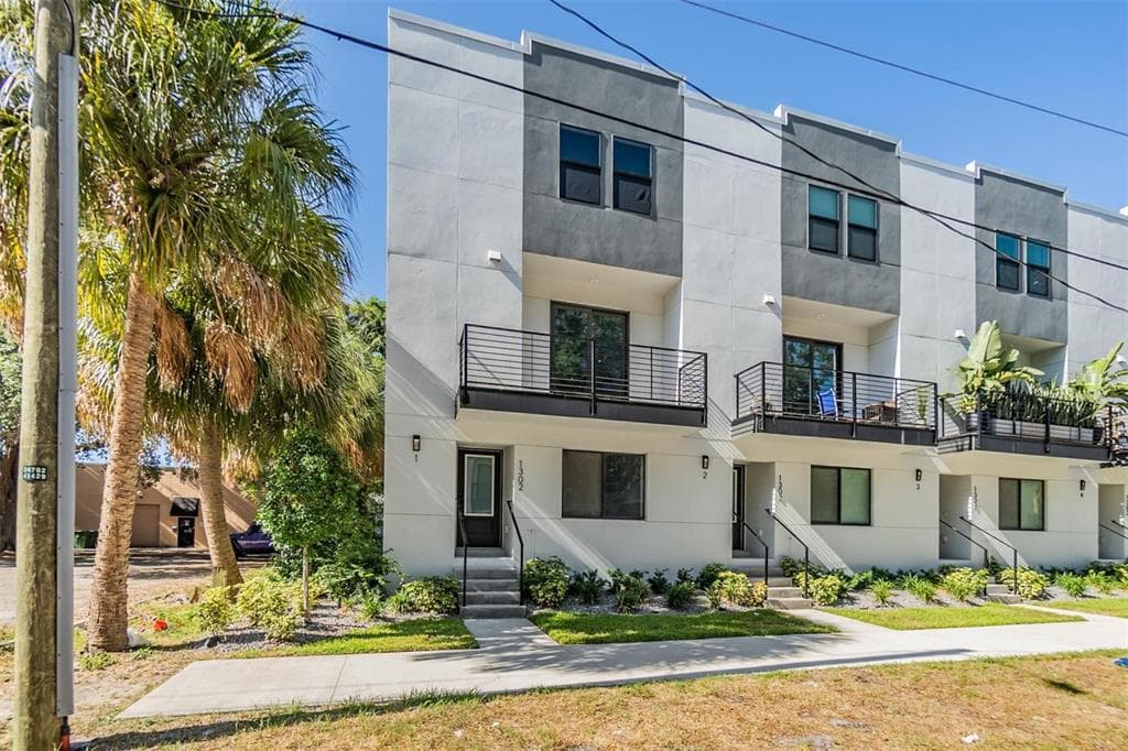 1302 W CARMEN STREET # 1, TAMPA, FL 33606
