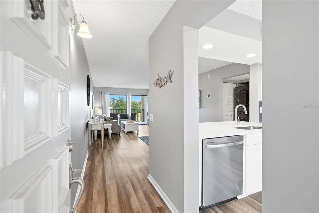 6105 PALMA DEL MAR BOULEVARD S # 219, ST PETERSBURG, FL 33715 — zdjęcie 3