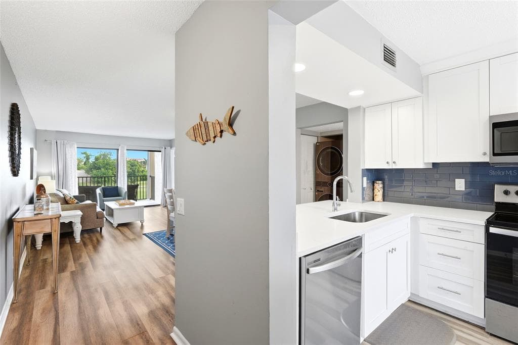 6105 PALMA DEL MAR BOULEVARD S # 219, ST PETERSBURG, FL 33715 — zdjęcie 4