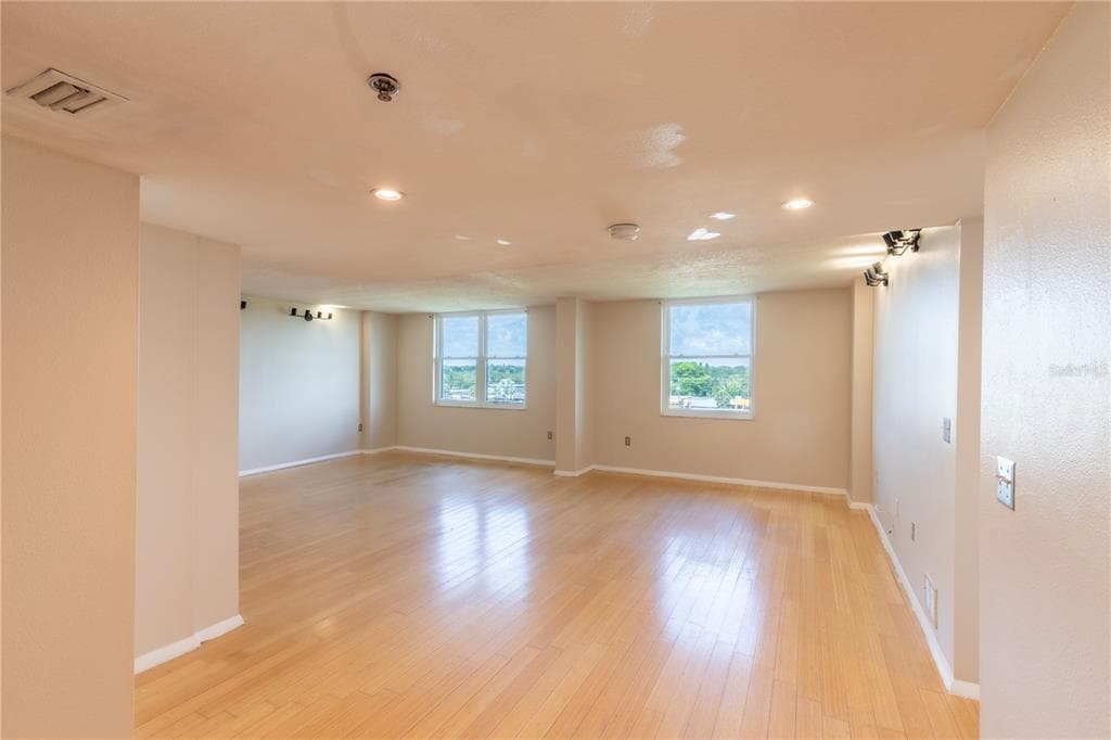 701 S MADISON AVENUE # 502, CLEARWATER, FL 33756 — zdjęcie 5