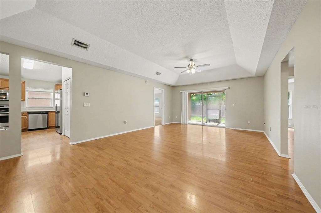 1077 SUGARBERRY TRAIL, OVIEDO, FL 32765 — zdjęcie 2