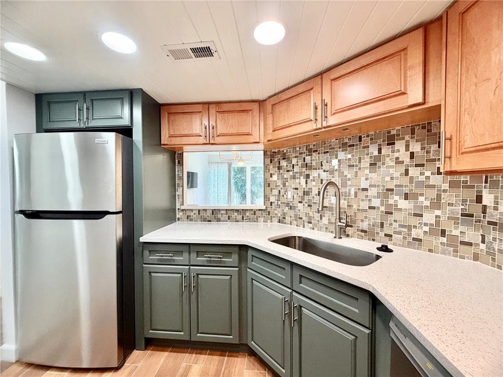 7400 SUN ISLAND DRIVE S # 111, SOUTH PASADENA, FL 33707 — zdjęcie 5