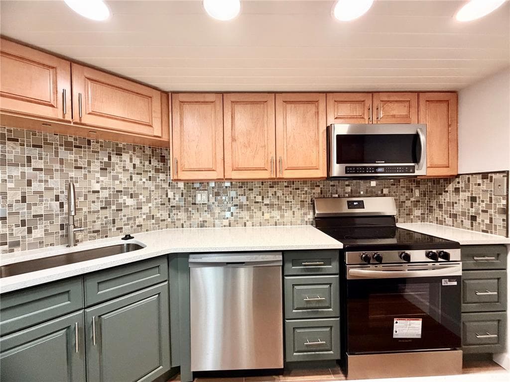 7400 SUN ISLAND DRIVE S # 111, SOUTH PASADENA, FL 33707 — zdjęcie 4