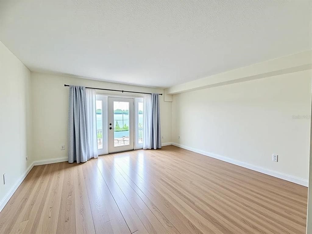 3751 POMPANO DRIVE SE # 3751, ST PETERSBURG, FL 33705 — zdjęcie 3