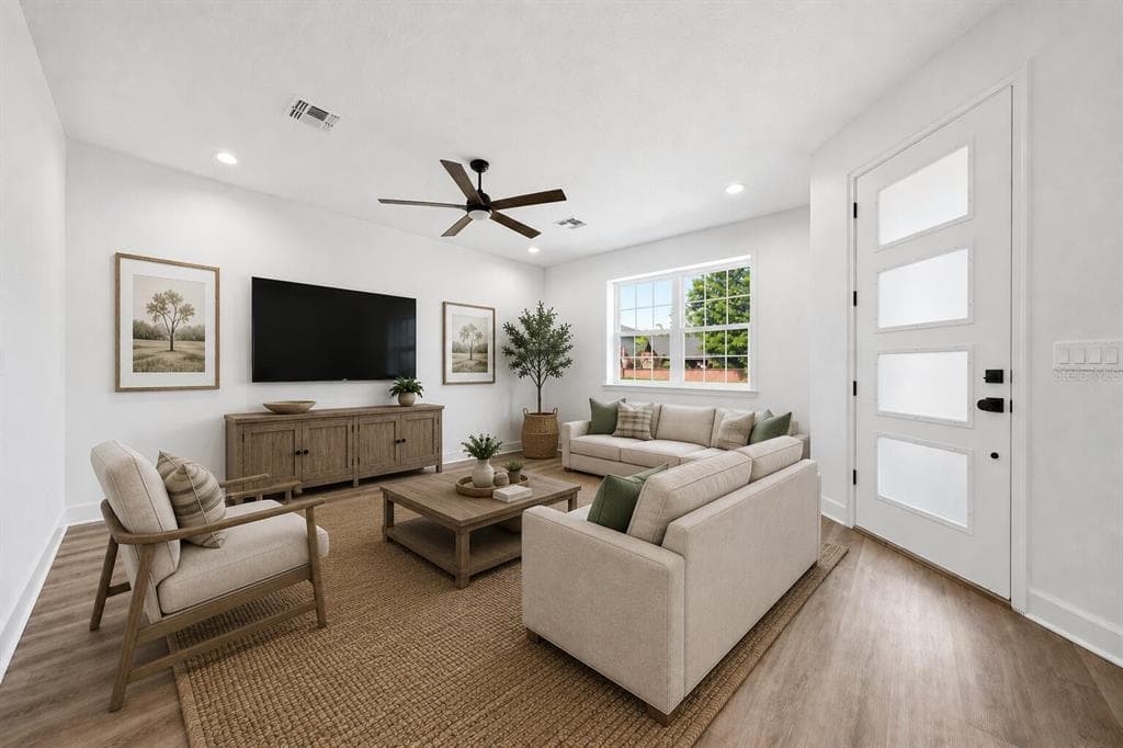 1018 FARMSTEAD STREET, EUSTIS, FL 32736 — zdjęcie 2