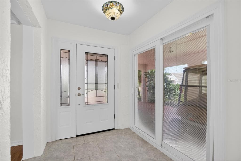 213 GLENELLEN PLACE, SUN CITY CENTER, FL 33573 — zdjęcie 2