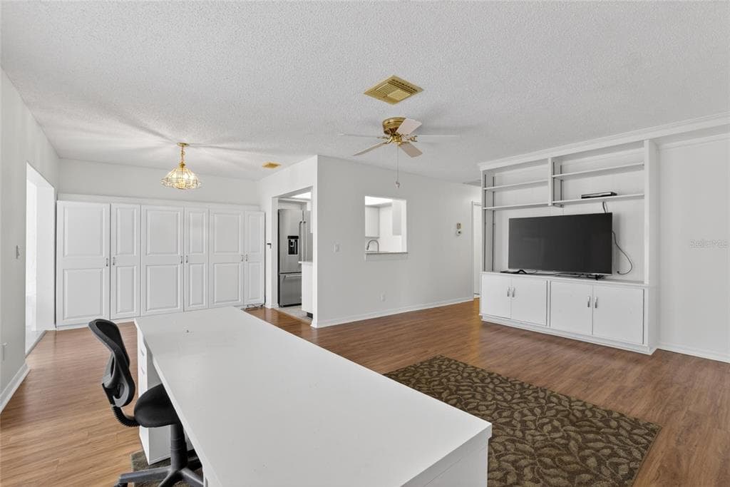 213 GLENELLEN PLACE, SUN CITY CENTER, FL 33573 — zdjęcie 5