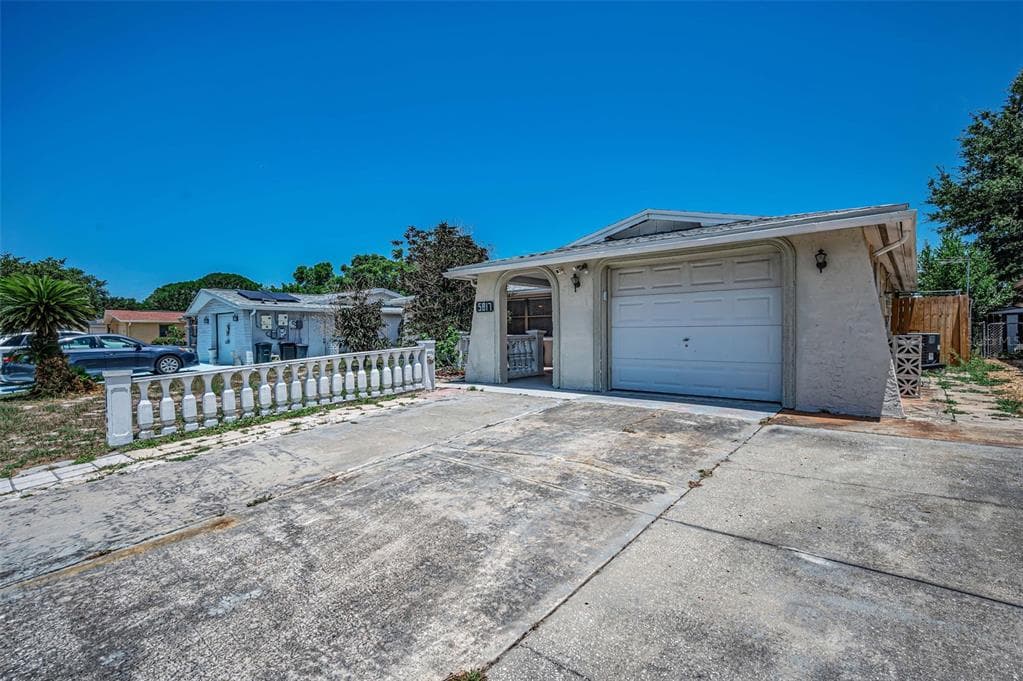 5817 10TH AVENUE, NEW PORT RICHEY, FL 34652
