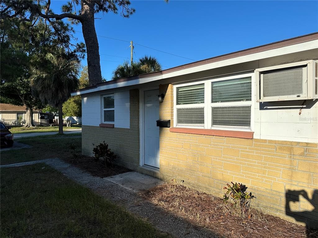 351 50TH AVENUE N, ST PETERSBURG, FL 33703 — zdjęcie 2