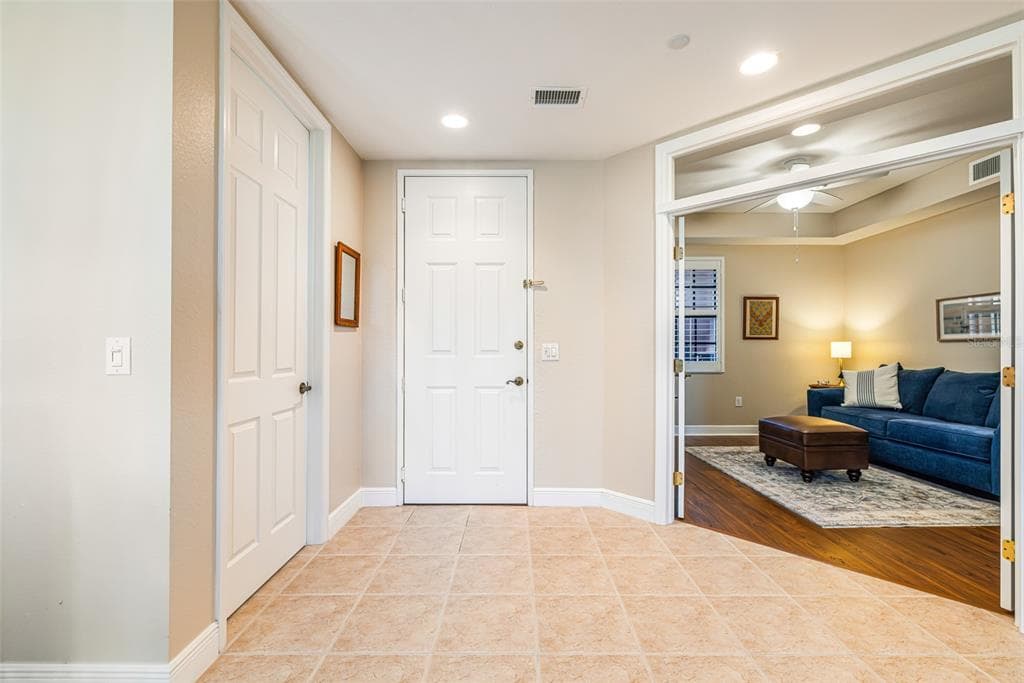 24367 BALTIC AVENUE # 202, PUNTA GORDA, FL 33955 — zdjęcie 5