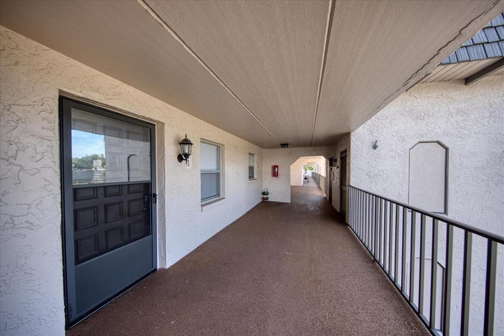 712 CORDOVA GREENS # 712, SEMINOLE, FL 33777