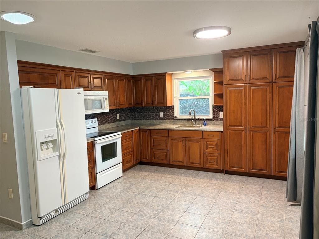 6010 TENNESSEE AVENUE, NEW PORT RICHEY, FL 34653 — zdjęcie 2