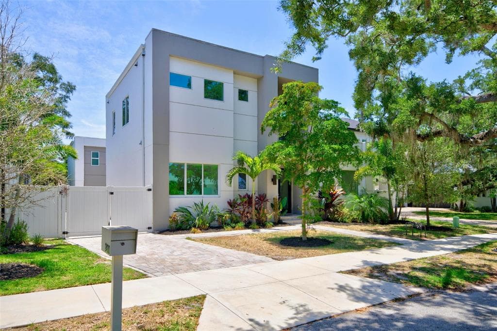 2430 FLOYD STREET, SARASOTA, FL 34239 — zdjęcie 2