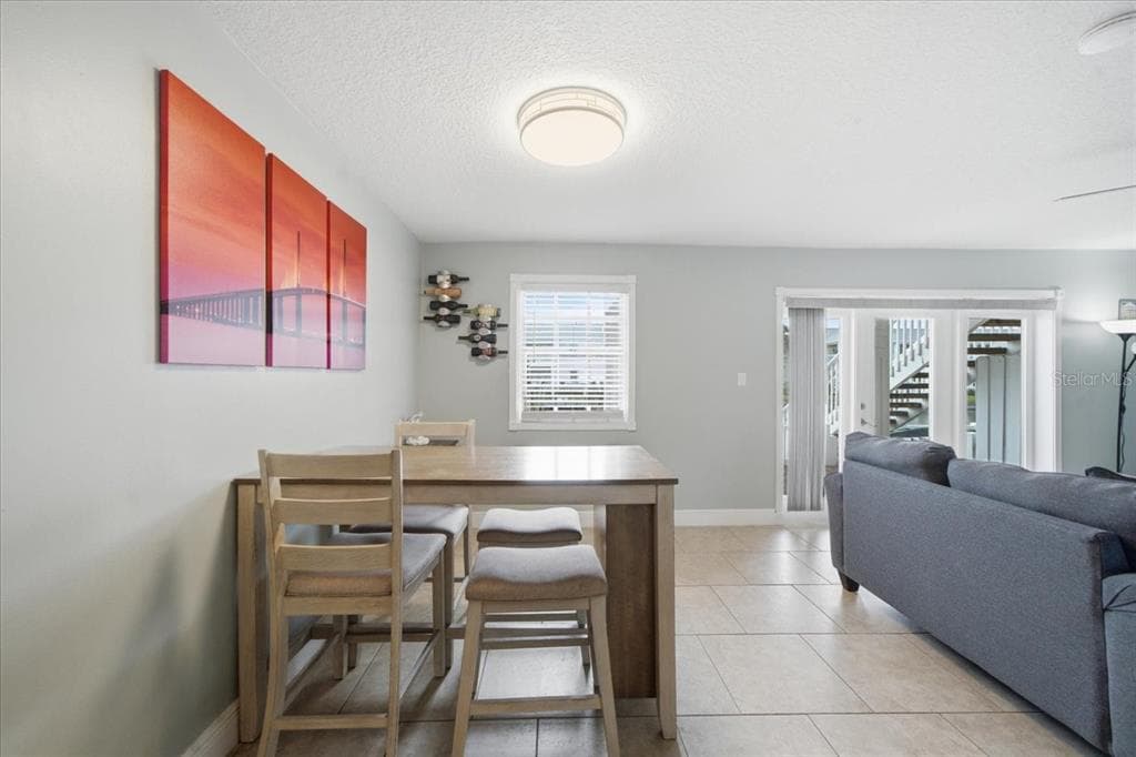 4843 COQUINA KEY DRIVE SE # A, ST PETERSBURG, FL 33705 — zdjęcie 3