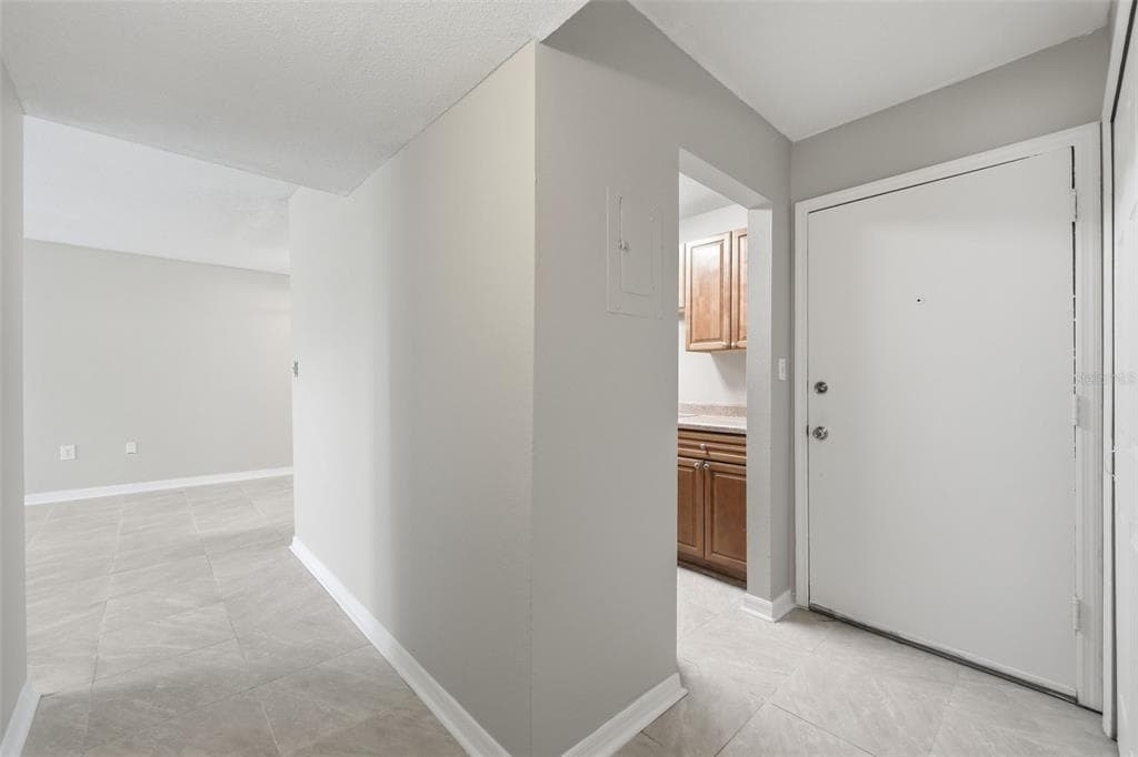1695 LEE ROAD # B204, WINTER PARK, FL 32789 — zdjęcie 4