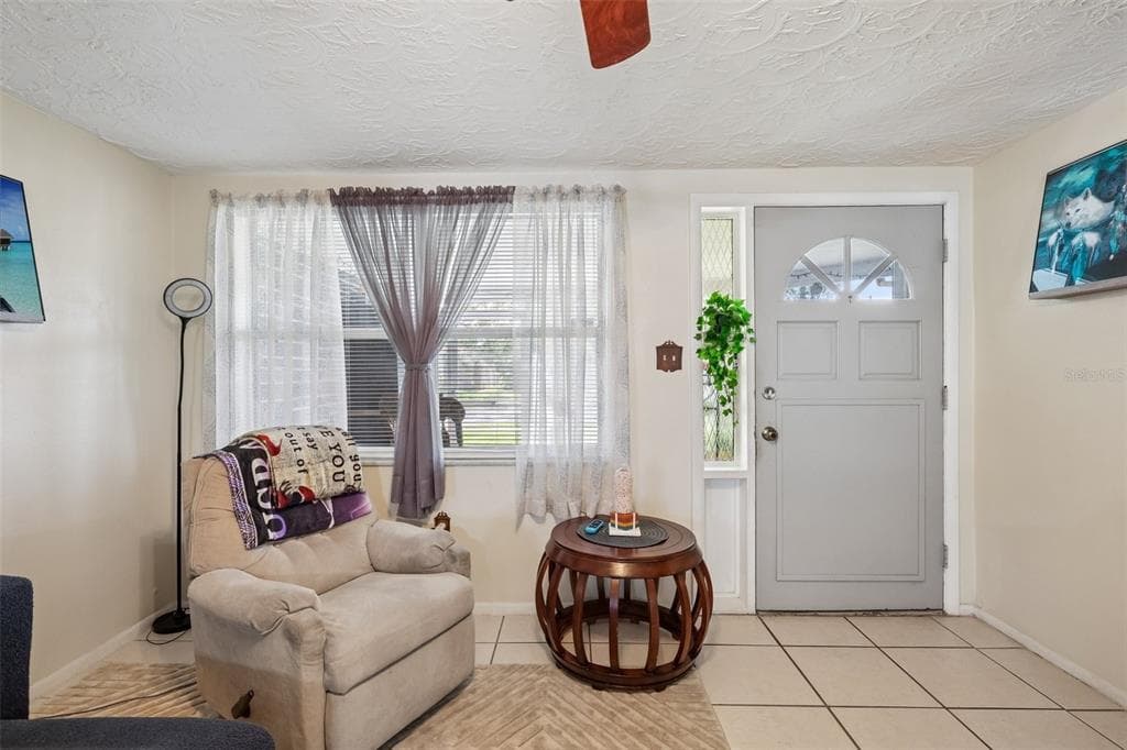 2049 MAUREEN DRIVE, HOLIDAY, FL 34690 — zdjęcie 2