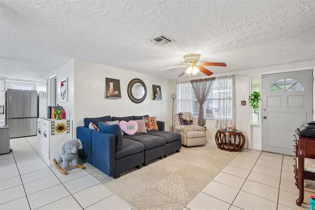 2049 MAUREEN DRIVE, HOLIDAY, FL 34690 — zdjęcie 4