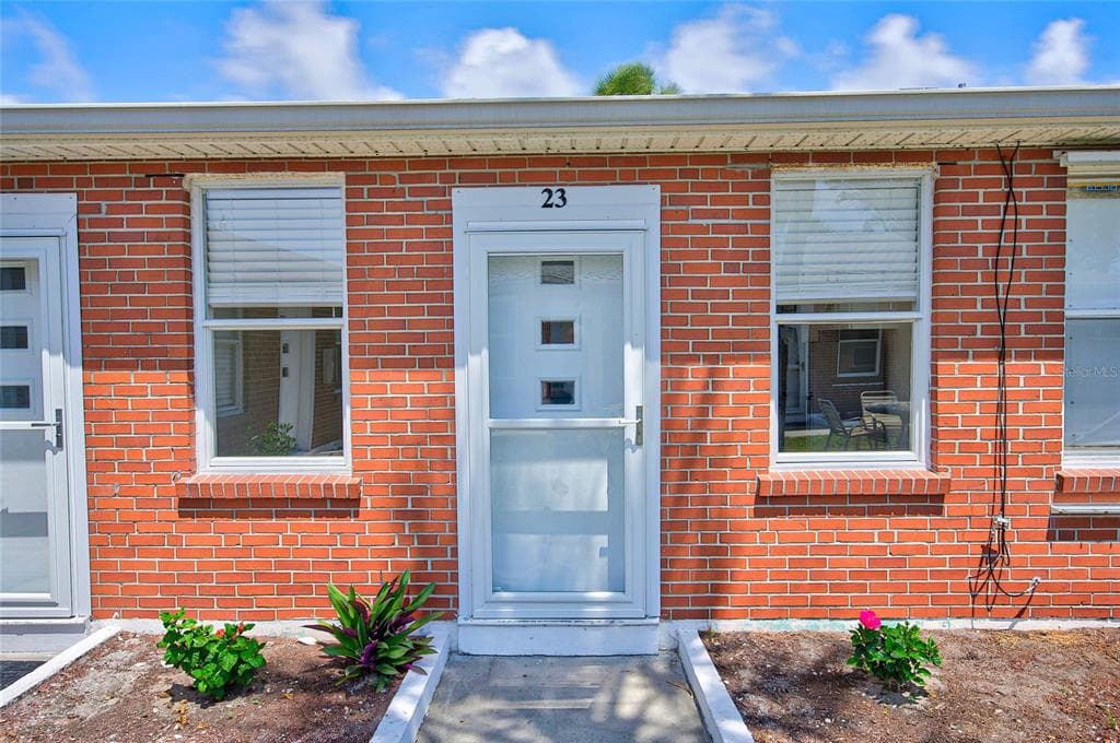 908 VILLAS DRIVE # 23, VENICE, FL 34285
