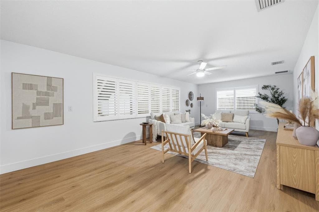 1931 ARVIS CIRCLE E, CLEARWATER, FL 33764 — zdjęcie 3