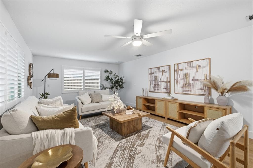 1931 ARVIS CIRCLE E, CLEARWATER, FL 33764 — zdjęcie 4
